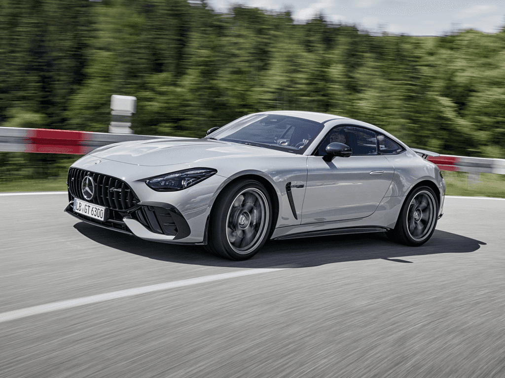 Tavaratilan matot Mercedes AMG GT C192 2024 - 2026-autoihin