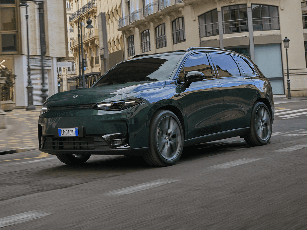 Tavaratilan matot Leapmotor C10 2024 - 2025-autoihin