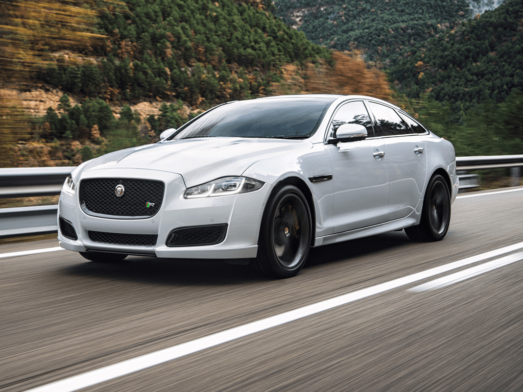 Tavaratilan matot Jaguar XJ 2009 - 2021-autoihin