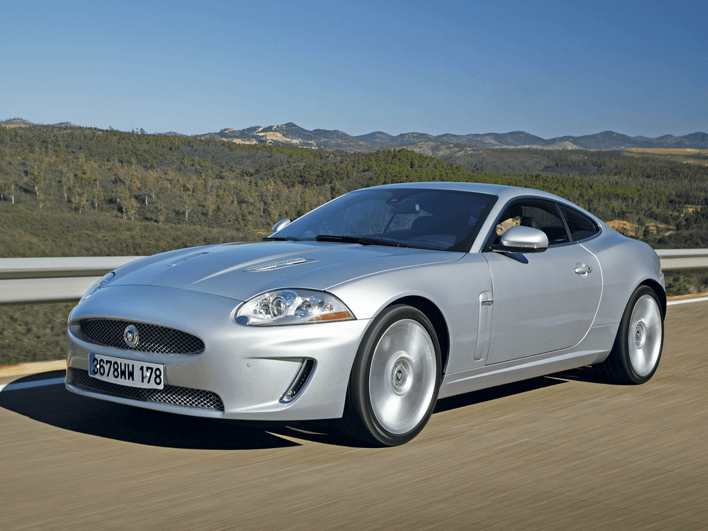 Tavaratilan matot Jaguar XK 2006 - 2014-autoihin