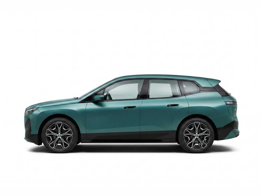BMW iX I20